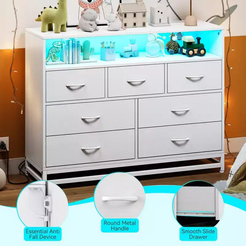 Dresser for Bedroom with LED Lights  7 Drawer Dressers with Charging Station, Wood Storage Chest for Entryway, Closet, Living Room, Hallway